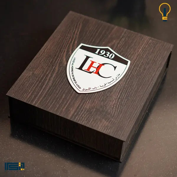درع تكريم اكريليك × خشب (شراع)