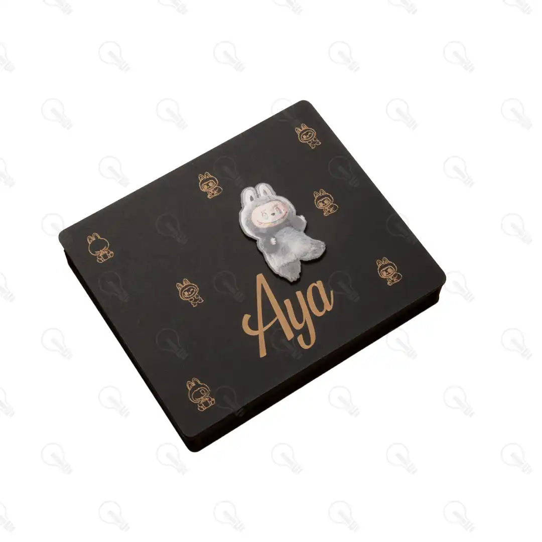 بوكس قلم معدن و ستاند موبايل (ديزاين لابوبو)