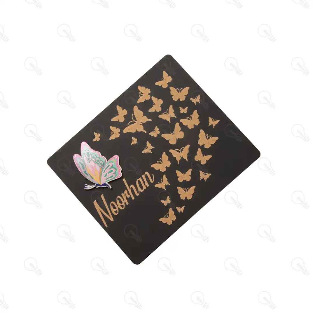 بوكس قلم معدن وكوستر خشب وميدالية اكريليك (ديزاين الفراشة كود 1)