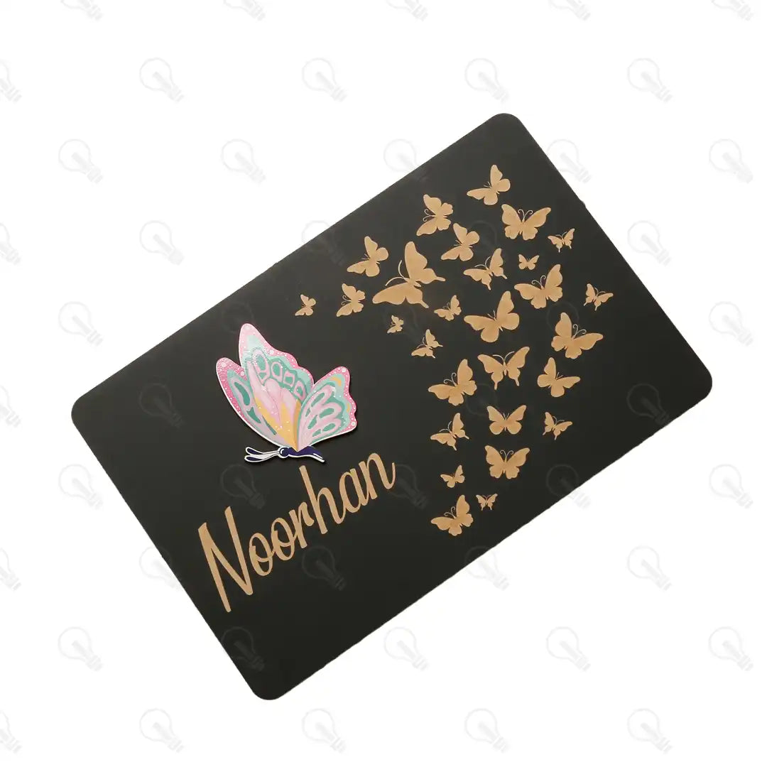 بوكس نوت بوك خشب وقلم معدن و ميدالية خشب طبقتين (ديزاين الفراشة كود 1)