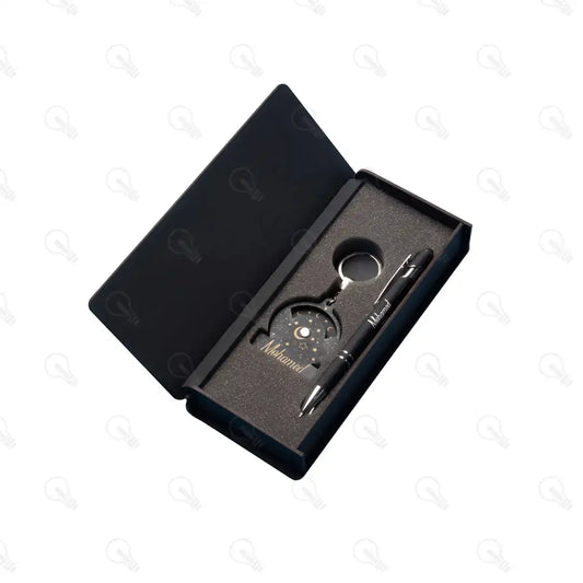 بوكس (ديزاين الفضاء كود 2) قلم معدن وميدالية خشب طبقتين