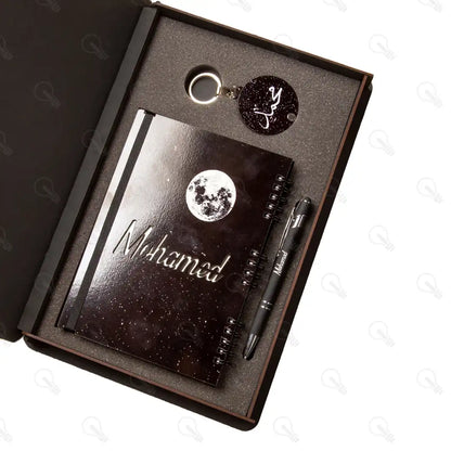 بوكس نوت بوك خشب وقلم معدن و ميدالية خشب طبقتين (كود 2)