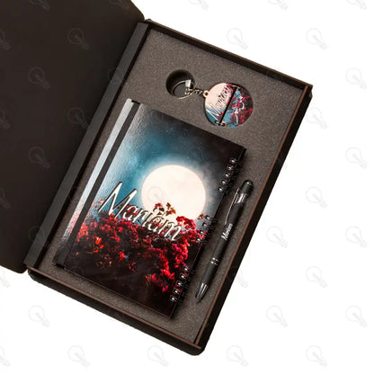 بوكس نوت بوك خشب وقلم معدن و ميدالية خشب نصين (كود 3)