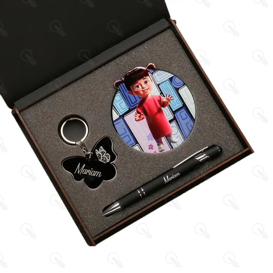 بوكس قلم معدن وكوستر خشب وميدالية اكريليك (ديزاين شركة المرعبين)