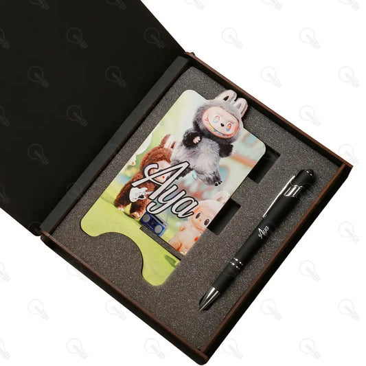 بوكس قلم معدن و ستاند موبايل (ديزاين لابوبو)