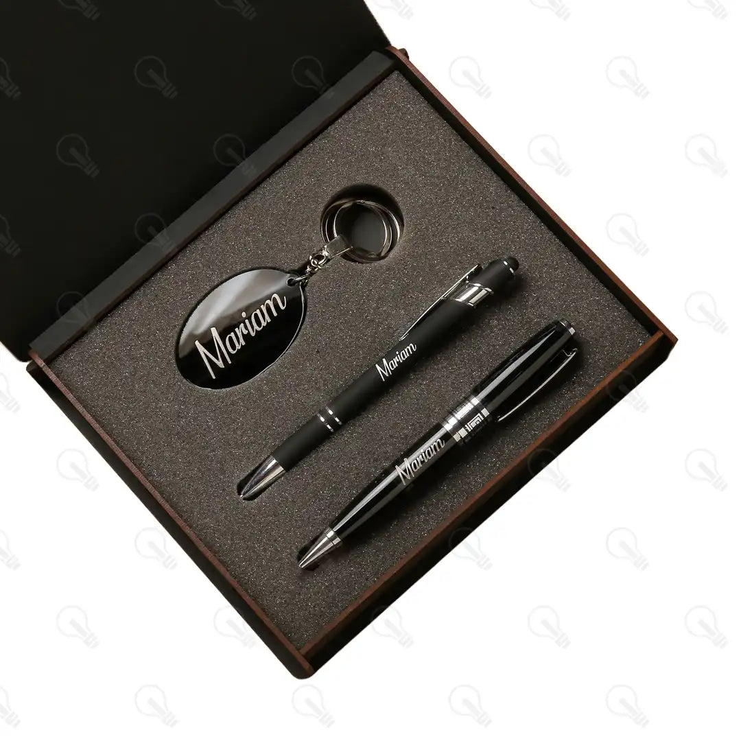 بوكس قلم معدن وقلم VIP وميدالية اكريليك اسود