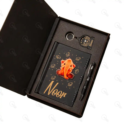 بوكس نوت بوك خشب وقلم معدن و ميدالية خشب طبقتين (ديزاين الفيل)