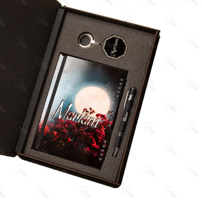 بوكس نوت بوك خشب وقلم معدن و ميدالية اكريليك (كود 4)