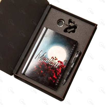 بوكس نوت بوك خشب وقلم معدن و ميدالية اكريليك (كود 5)