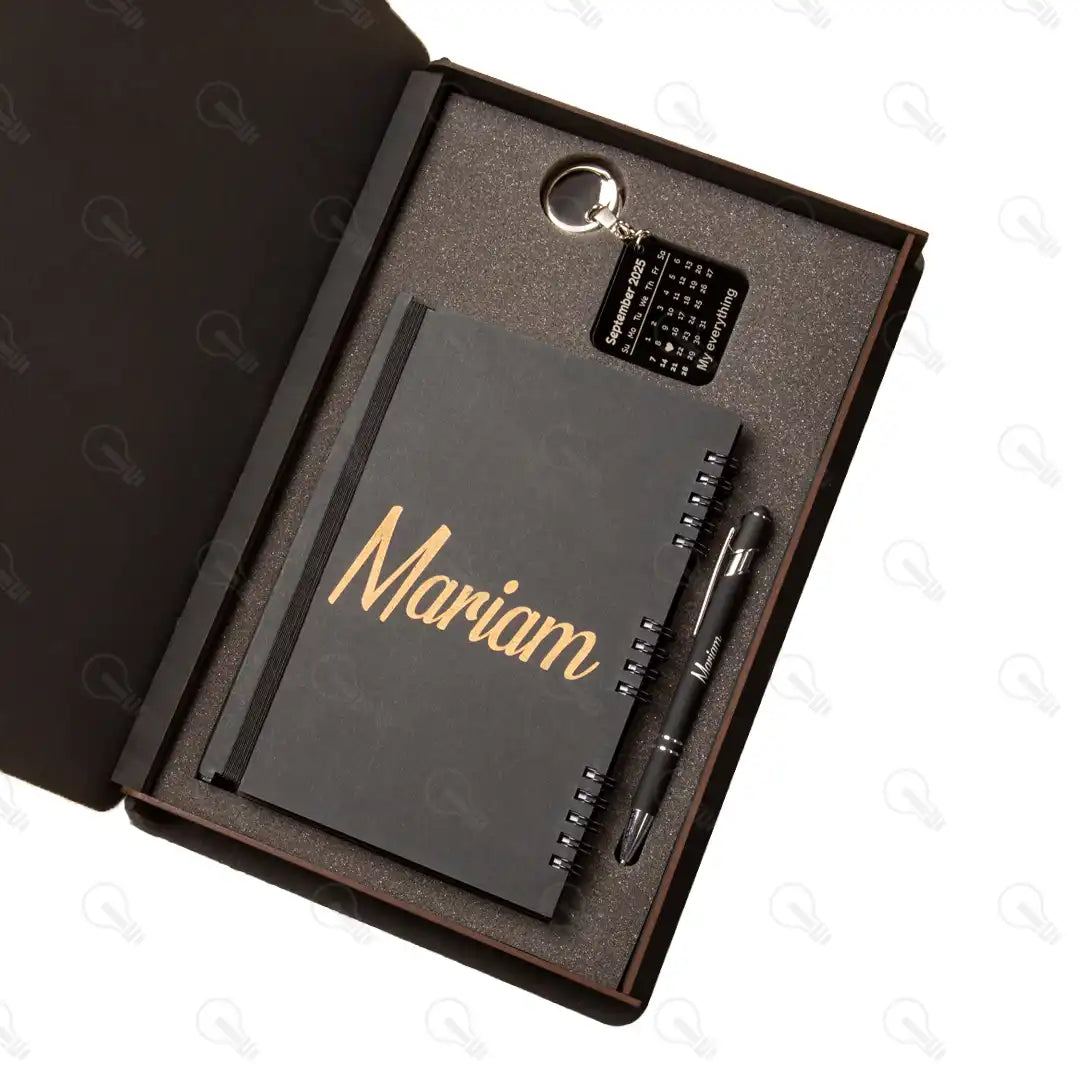 بوكس نوت بوك خشب وقلم معدن و ميدالية اكريليك كليندر (كود 2)